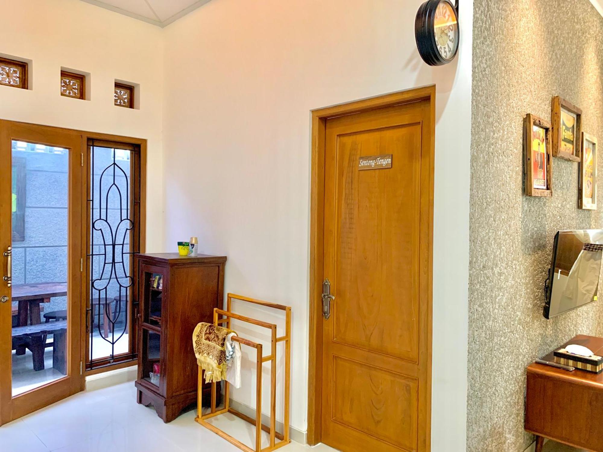 יוגיאקרטה Omah Tabon Jogja - Close To Malioboro מראה חיצוני תמונה