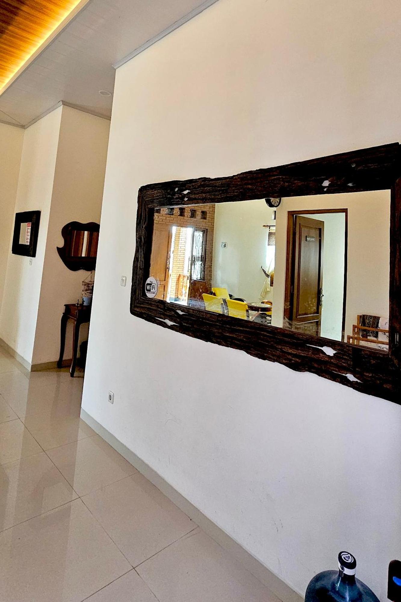 יוגיאקרטה Omah Tabon Jogja - Close To Malioboro מראה חיצוני תמונה